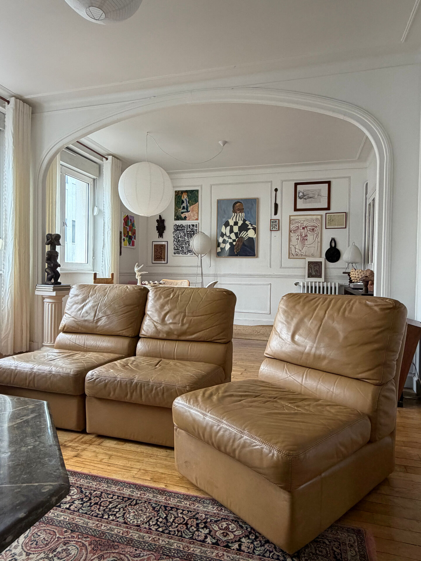 Lot de 5 chauffeuses en cuir vintage