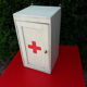 Armoire a pharmacie en bois