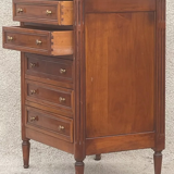 Chiffonier