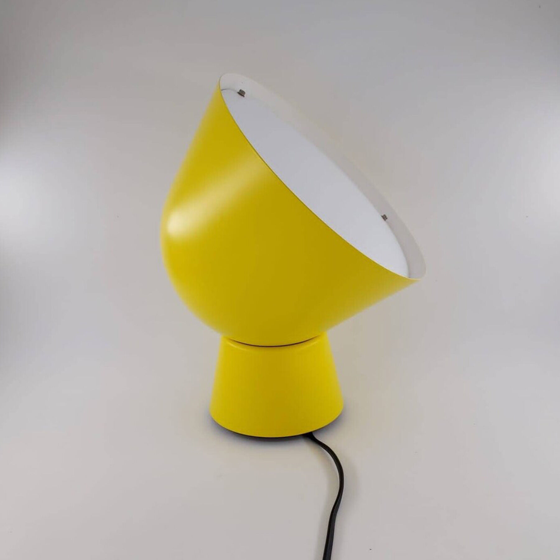 IKEA PS 2017 projector lamp by Ola Wihlborg