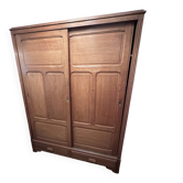 Large solid oak wardrobe – 2 sliding doors – 2