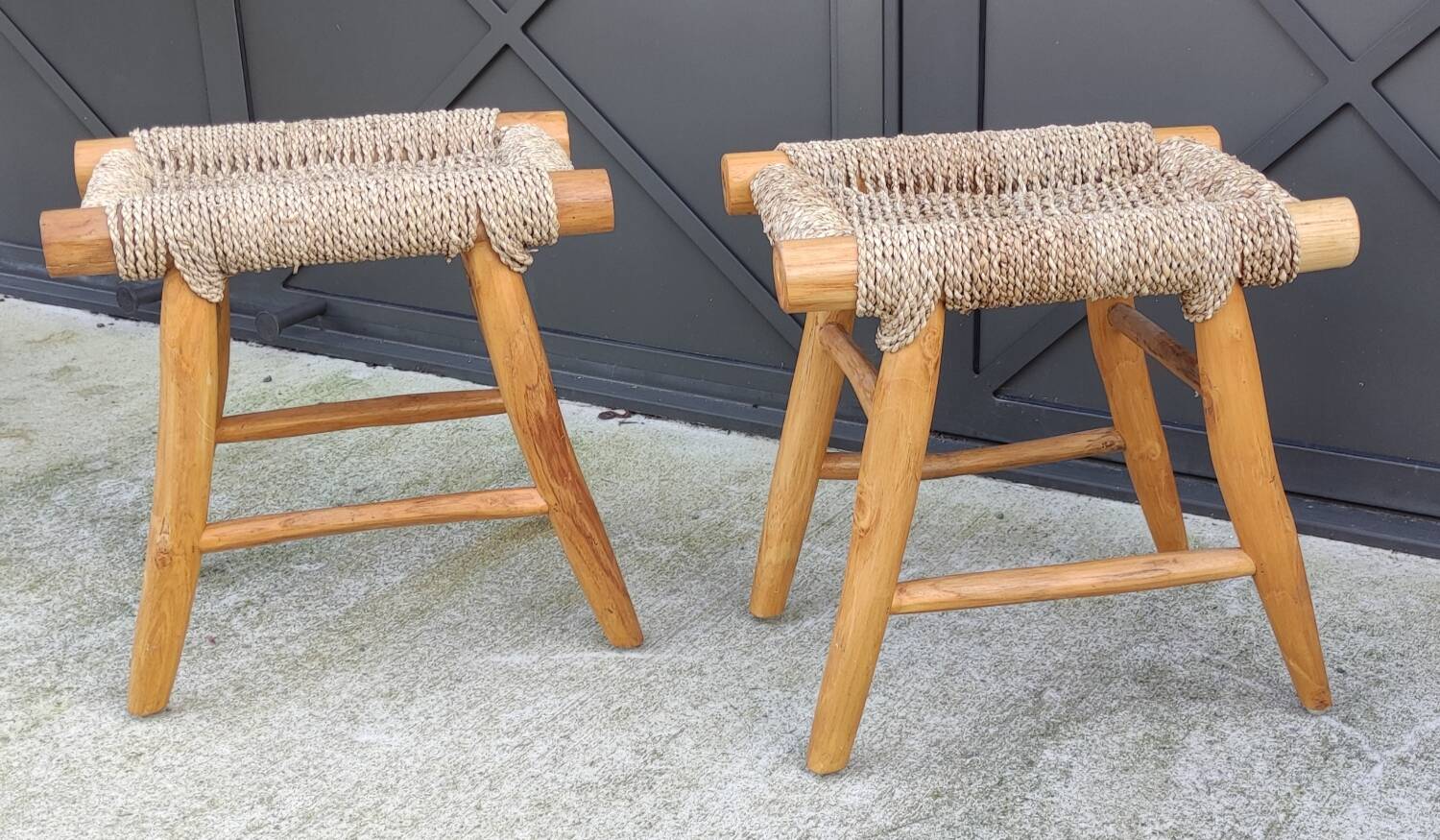 Pair of brutalist seagrass stools/20th century design/sofa end