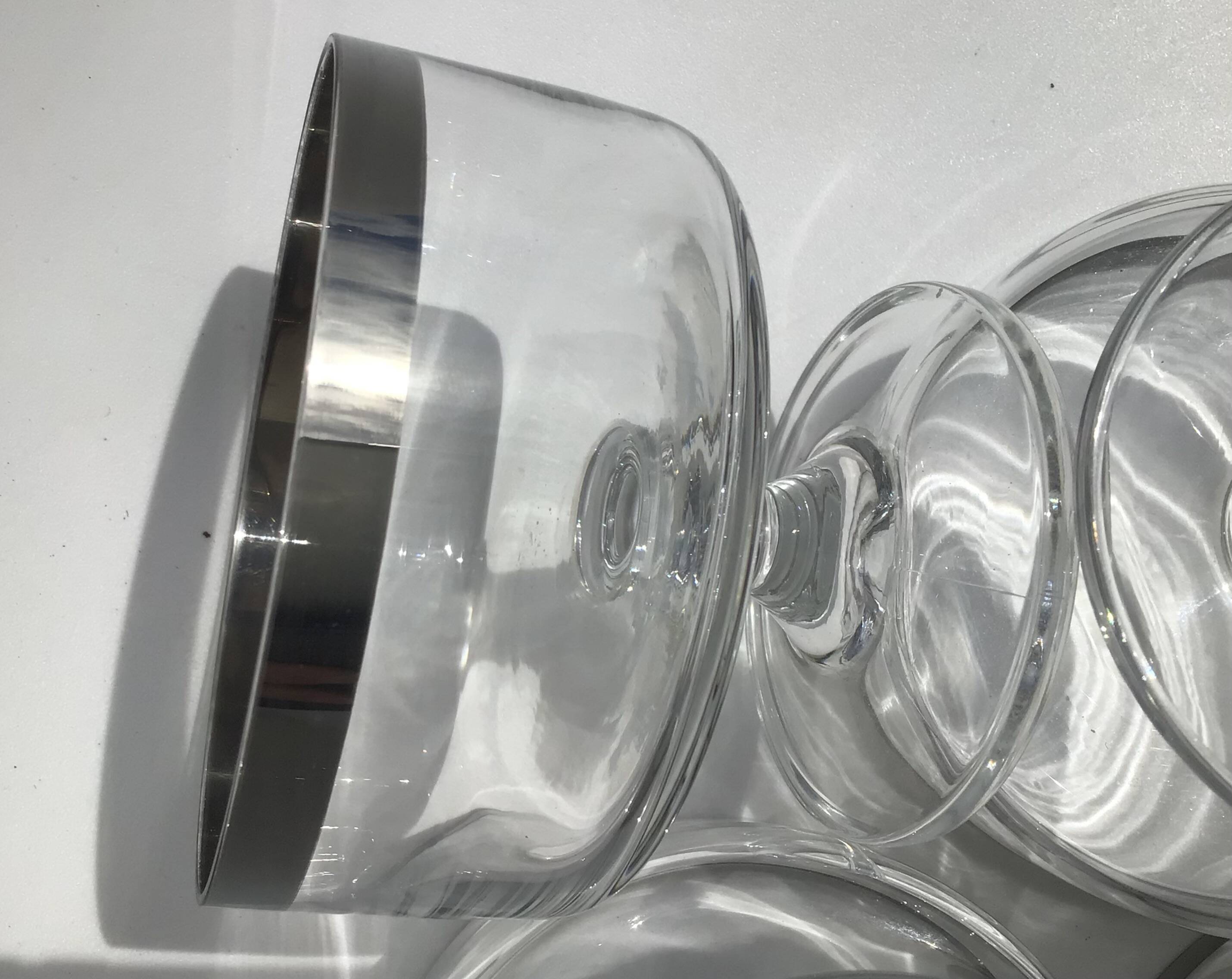 4 Ice cream or fruit salad bowls with mirror edge