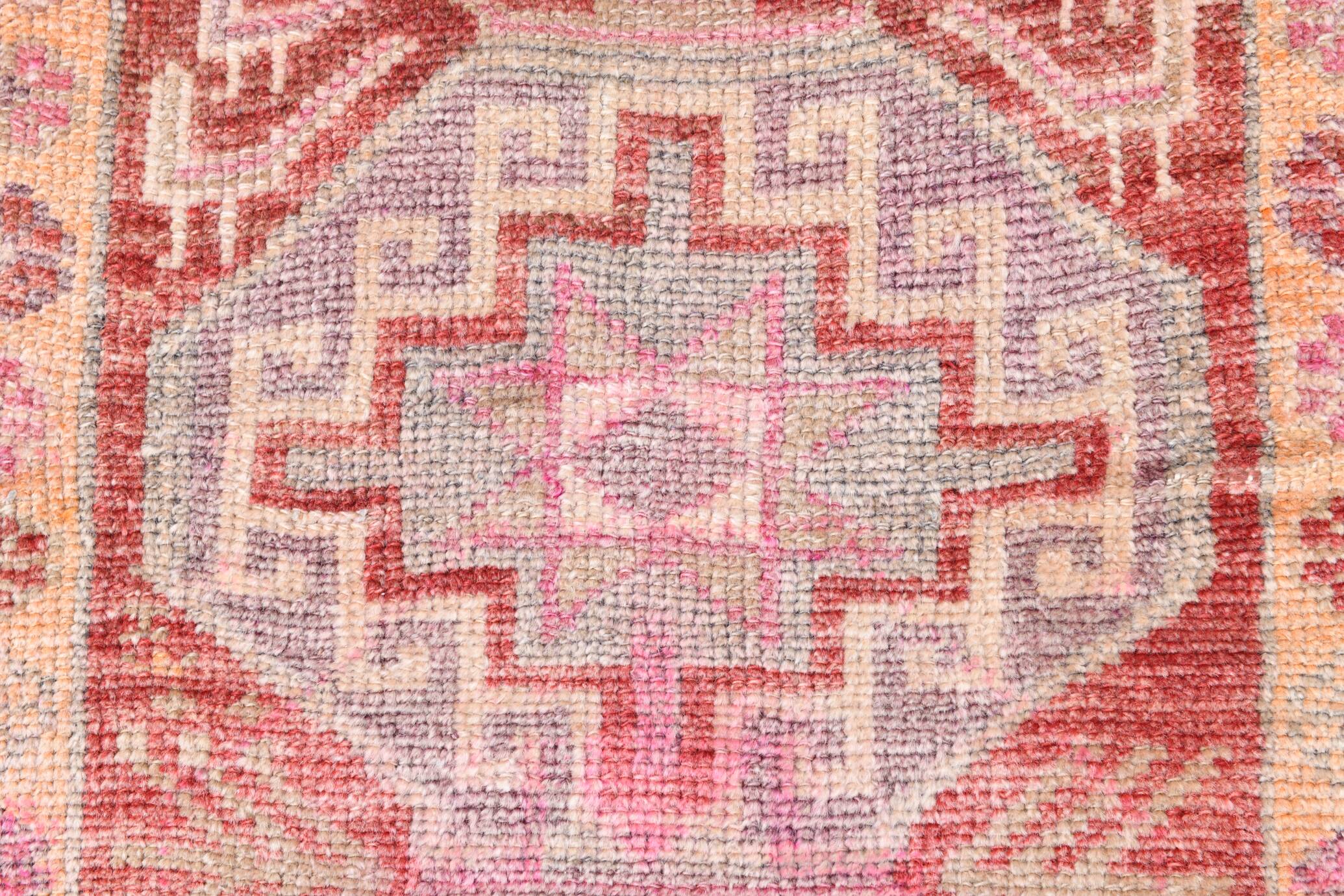 Red & Pink Super Soft Vintage Runner Rug, 91x346Cm