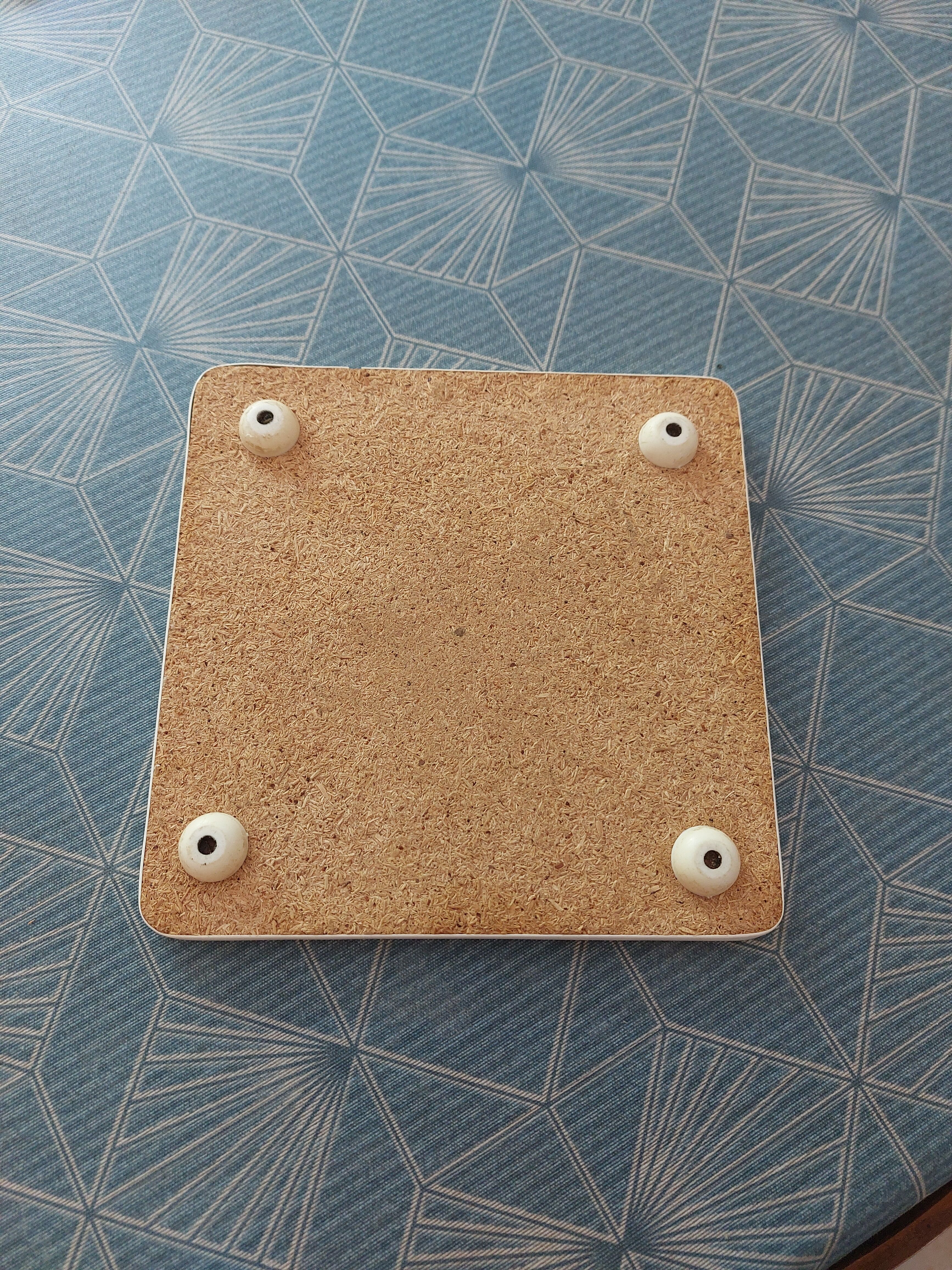 Trivet