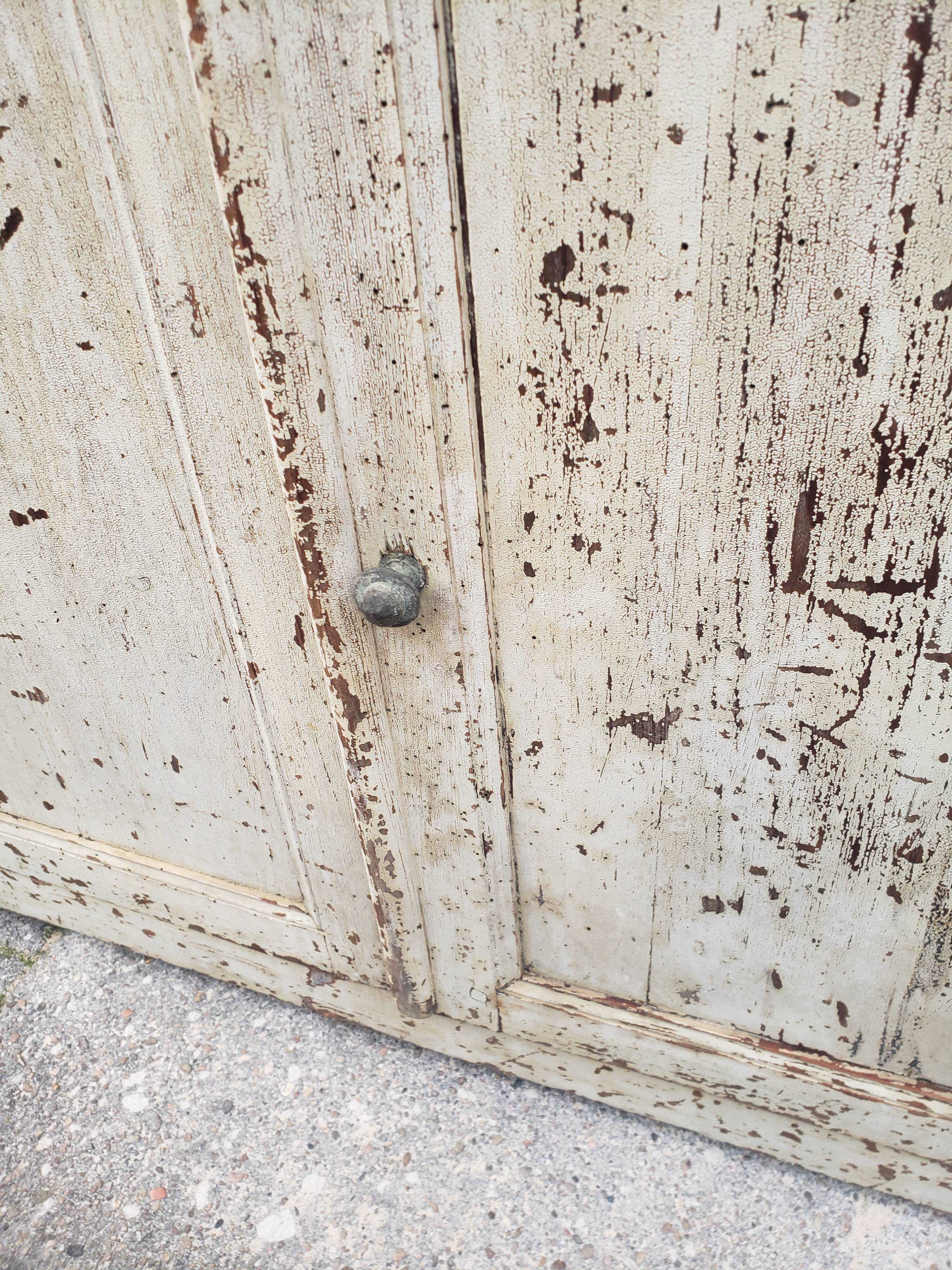 Old Parisian buffet patina