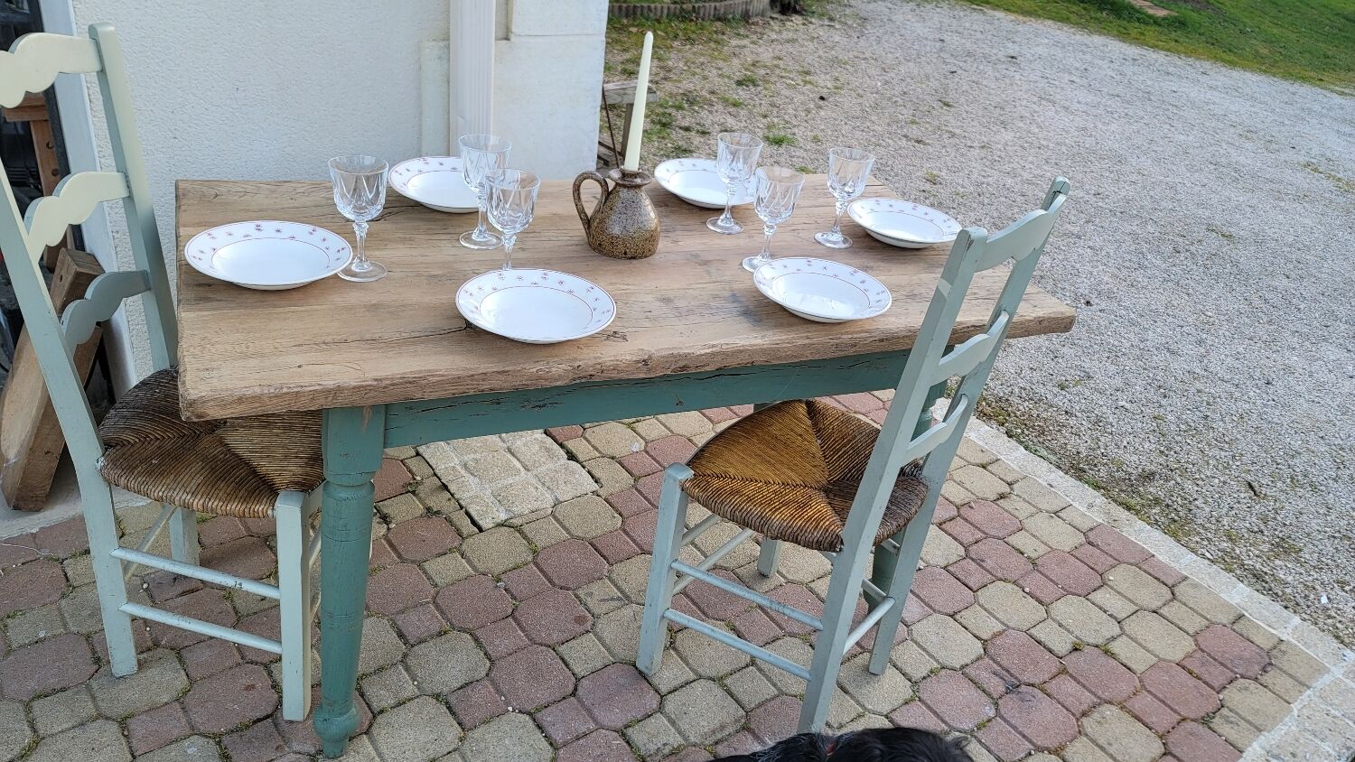 Farmhouse table
