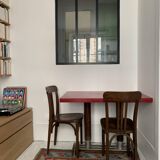 Bistro table in Formica