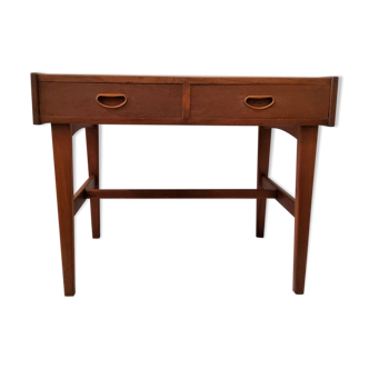 Sandinave side table with drawers