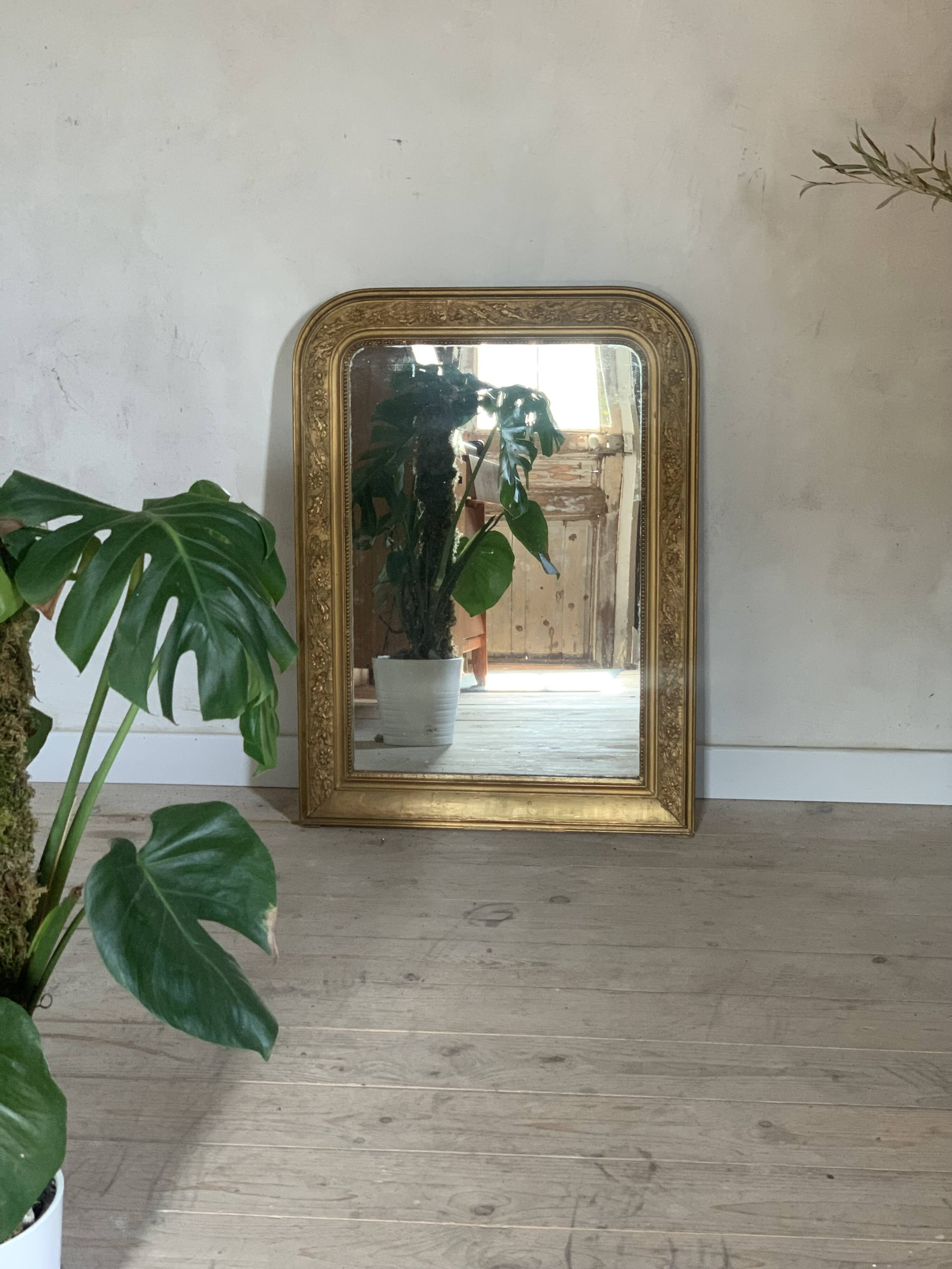 Louis philippe golden fireplace mirror with floral pattern