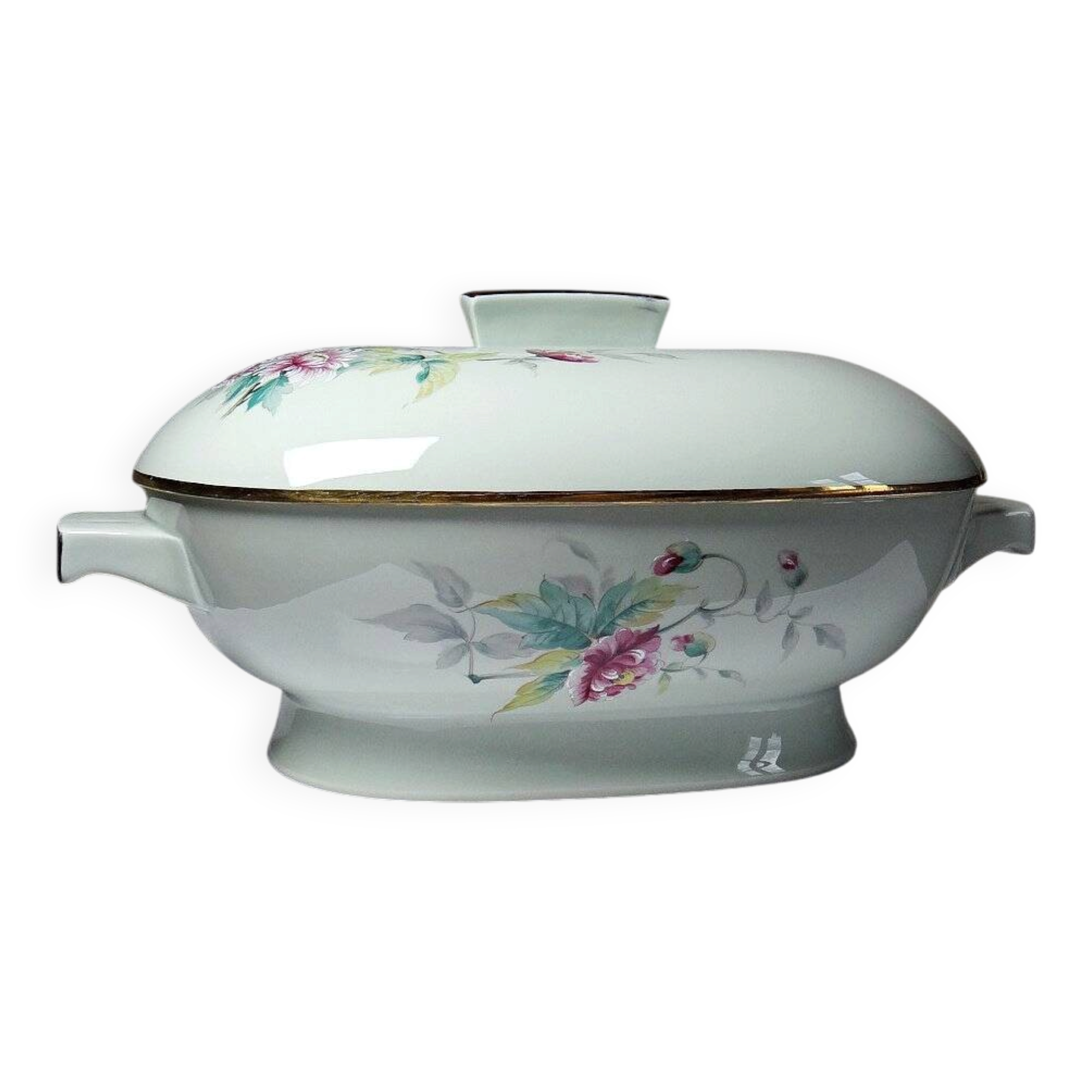 Art Deco style soup tureen with floral decoration, vintage celadon porcelain from Limoges, France.