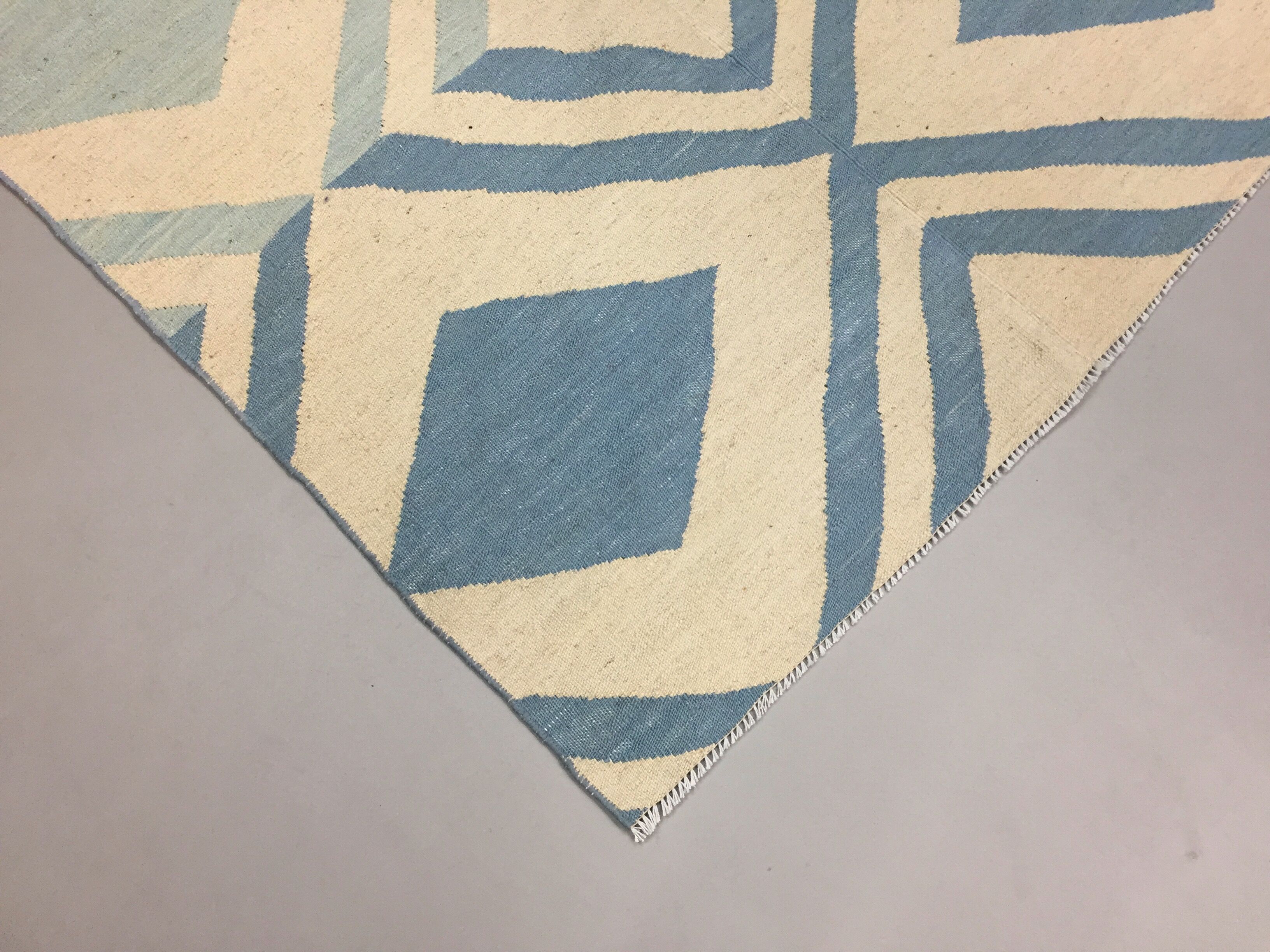 Turkish kilim 125x120 cm