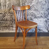 Vintage bistro chair in curved wood
