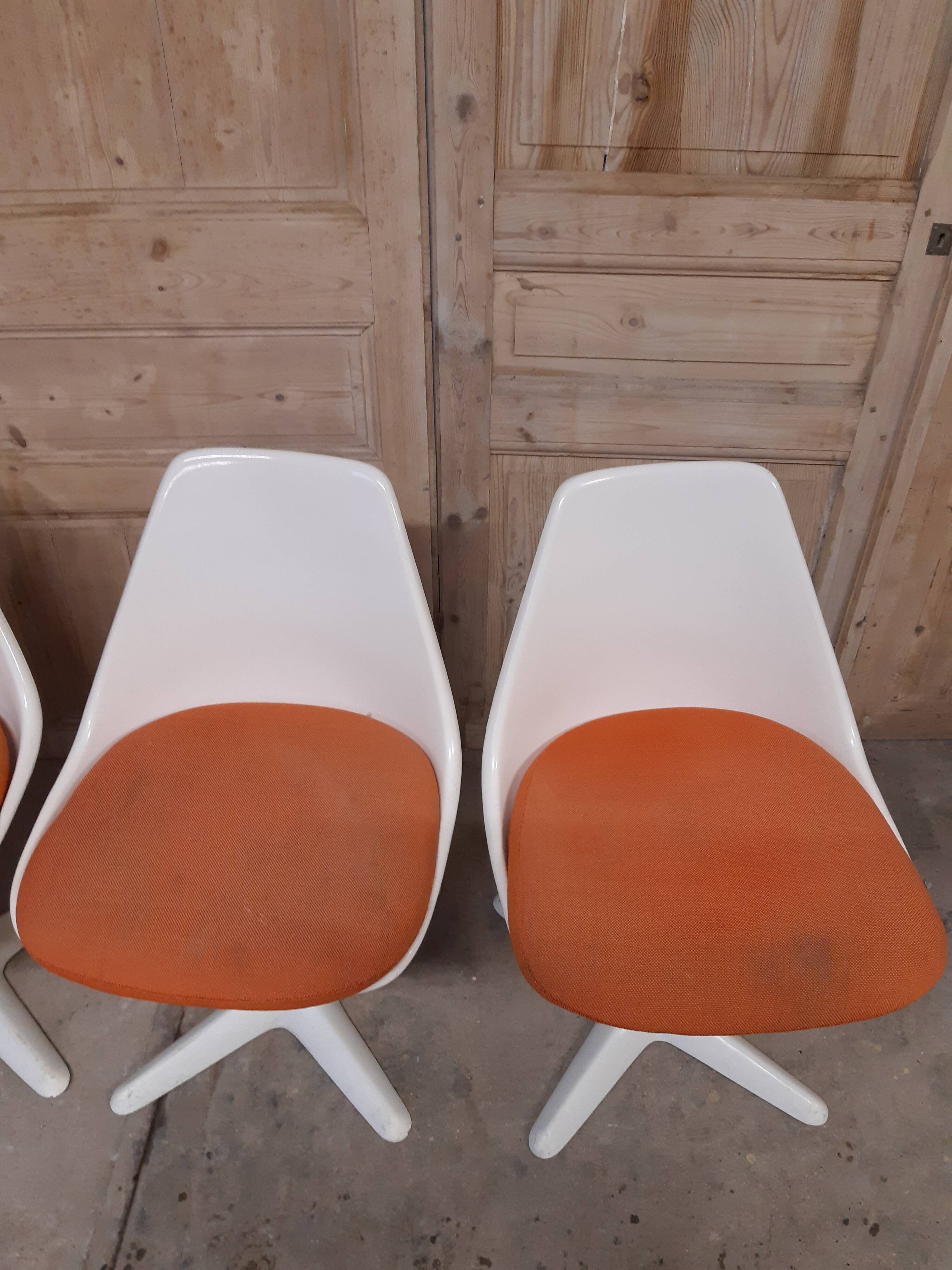 Table et chaises années 60