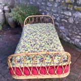 Bed rattan of the 1960s
