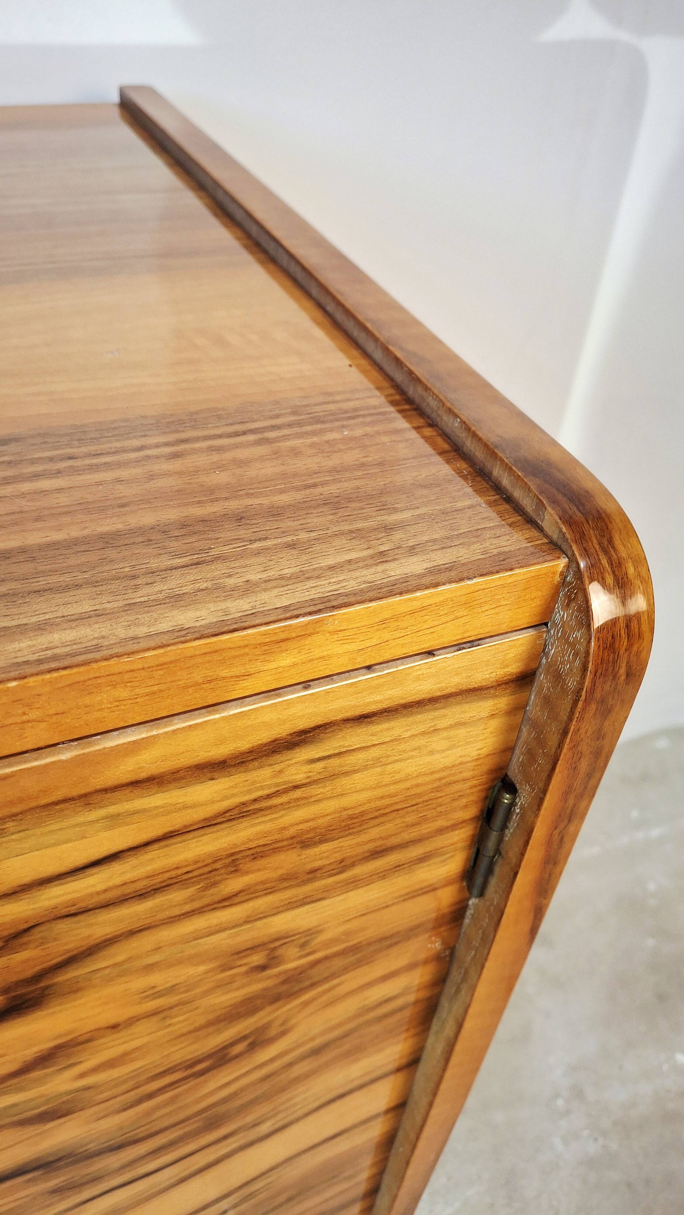 Buffet/Meuble de rangement des années 60