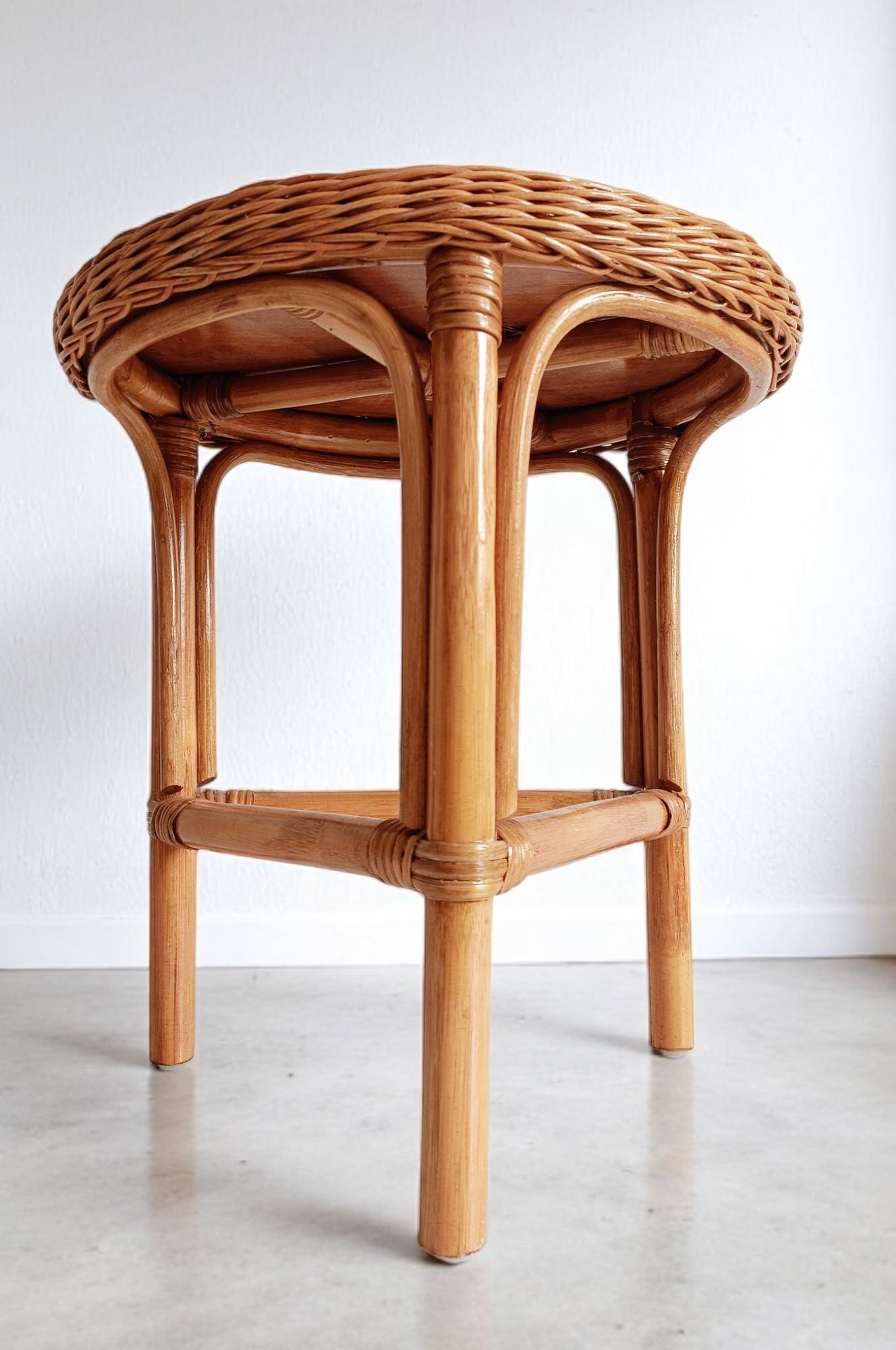 1960s Handmade Vintage French Riviera Wicker & Bamboo Side Table
