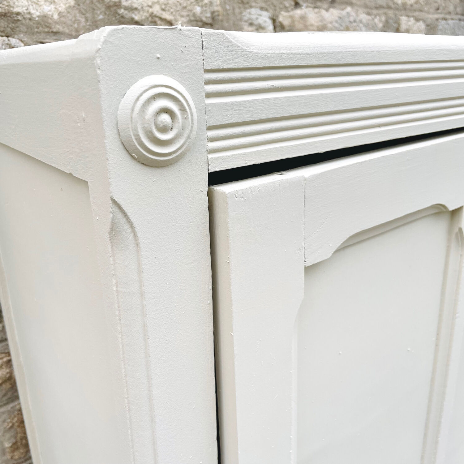 Parisian wardrobe one door