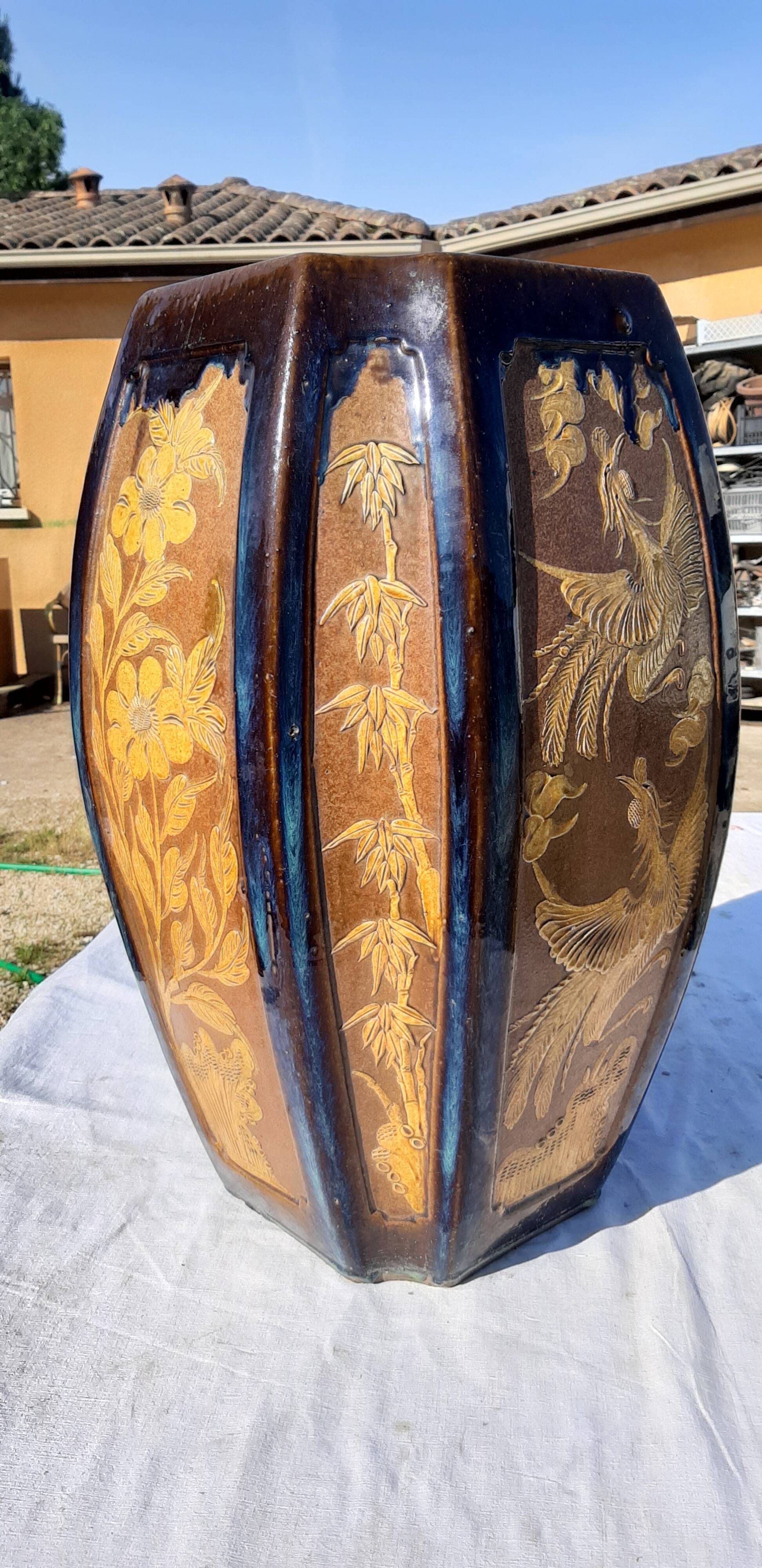 China vase in enamelled sandstone stamped stamp in hollow