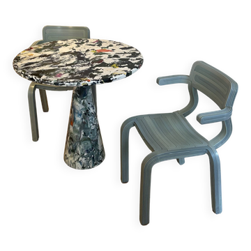 Meltingpot table and 2 chairs RvR Dirk van der Kooij