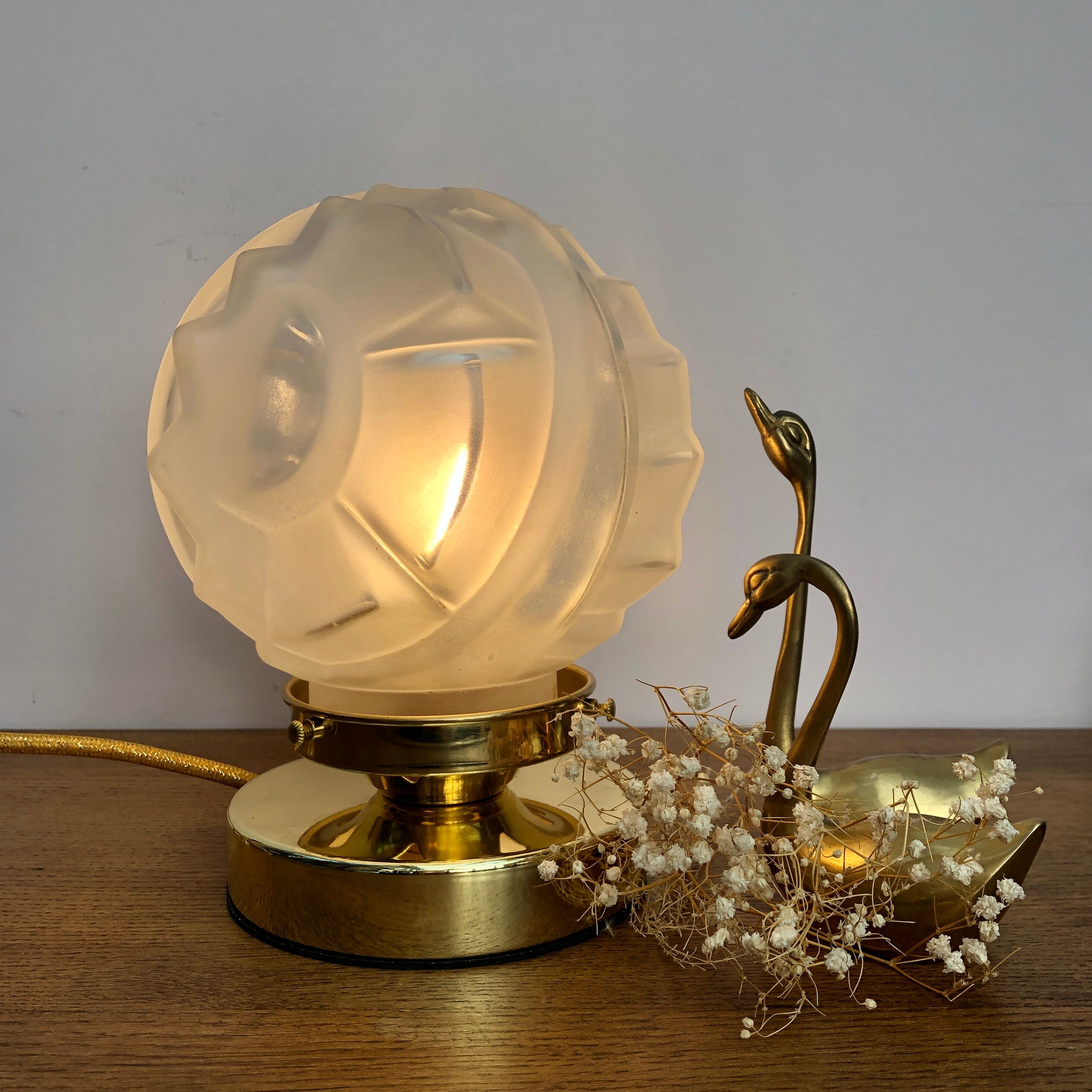 Vintage art deco globe installation lamp