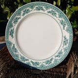 Flat plate Terre de Fer Faïencerie d'Onnaing-Nord France, model "Roses Mousses"