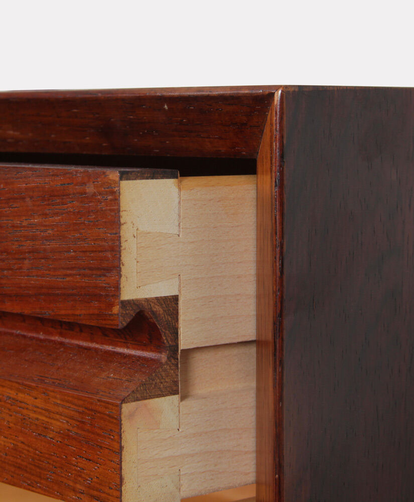 Etagère murale scandinave en palissandre par Poul Cadovius, 1960