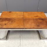 Table basse en cuir et chrome, années 1970