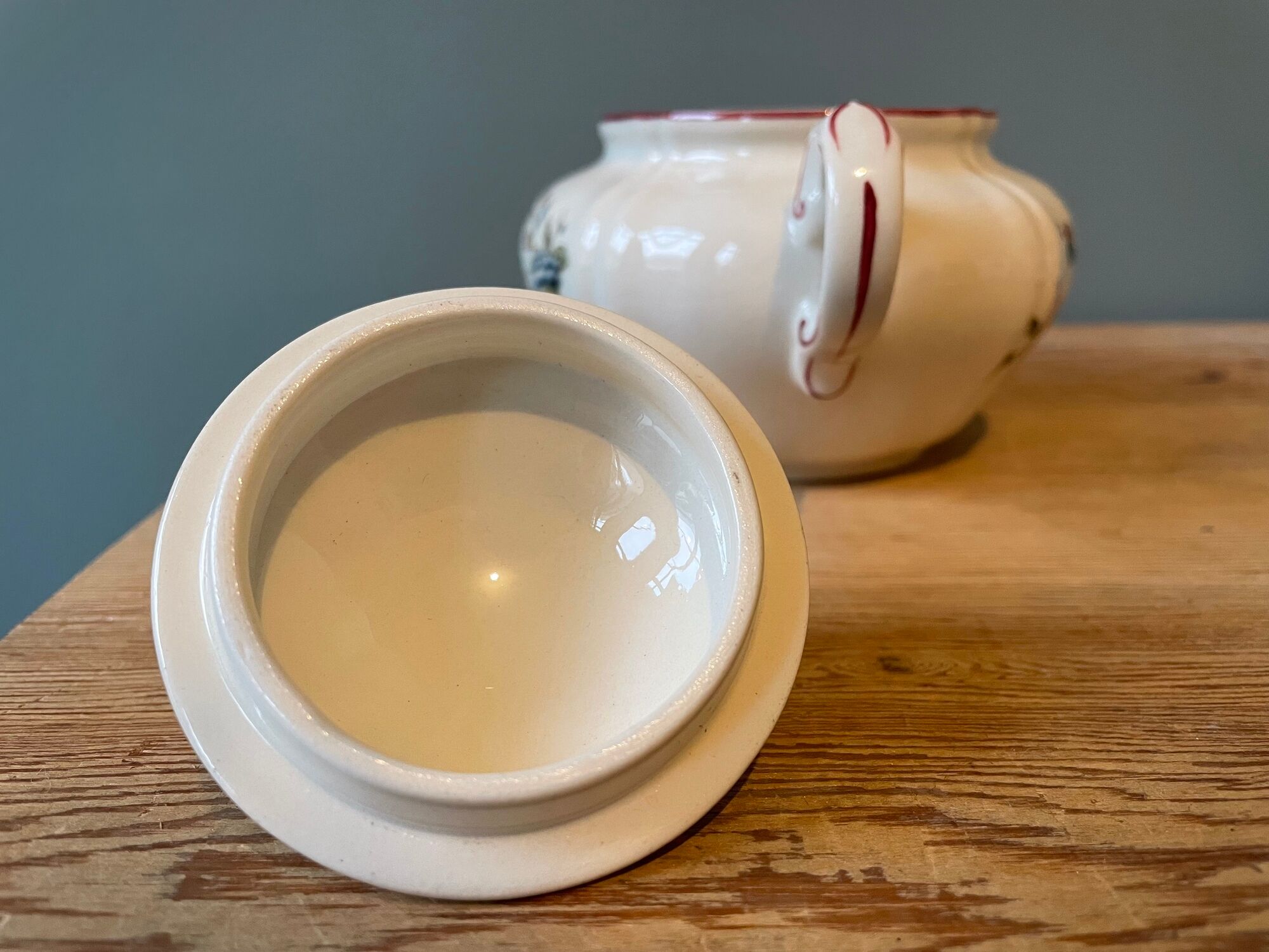 Set of 10 pieces of a Villeroy and Boch tea set, Phoenix model
