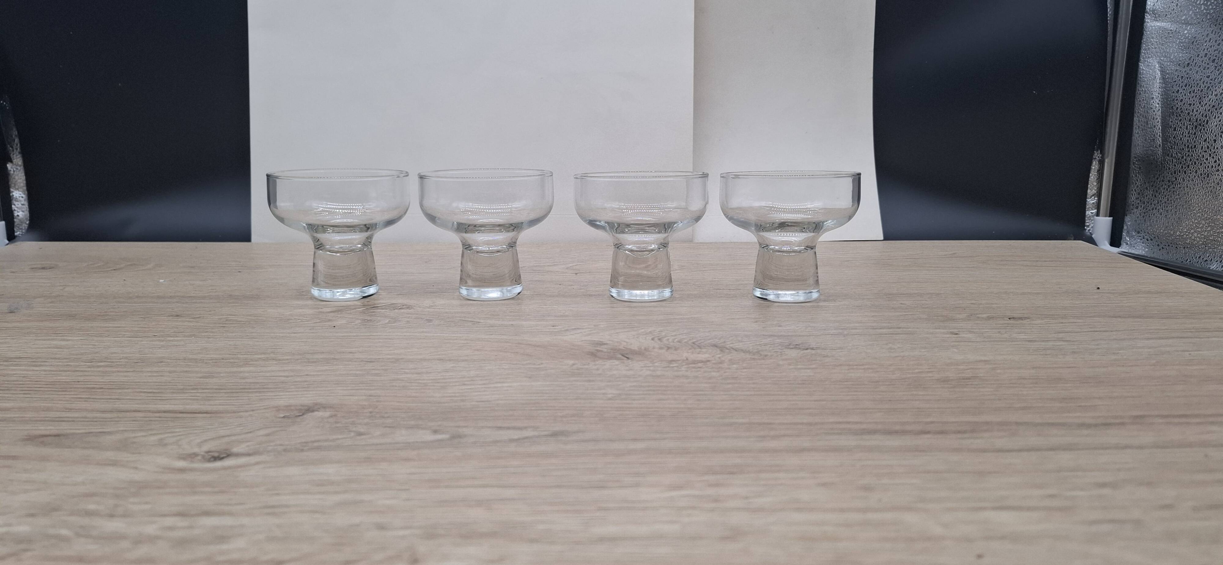 Set 4 verres italiens pied plein