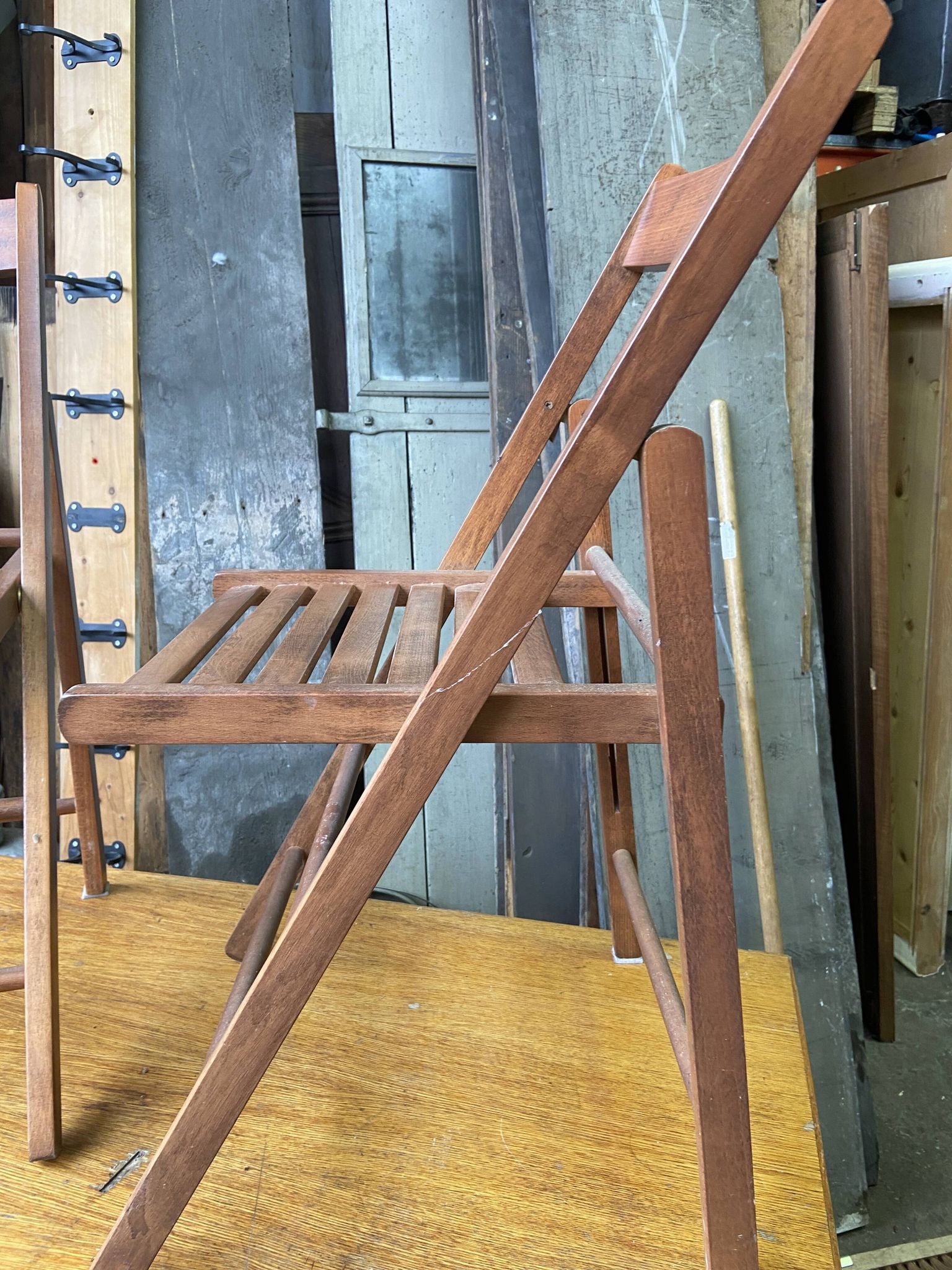 Paire de chaises terrasse pliable bois vintage