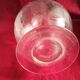 Carafe ancienne en verre grave