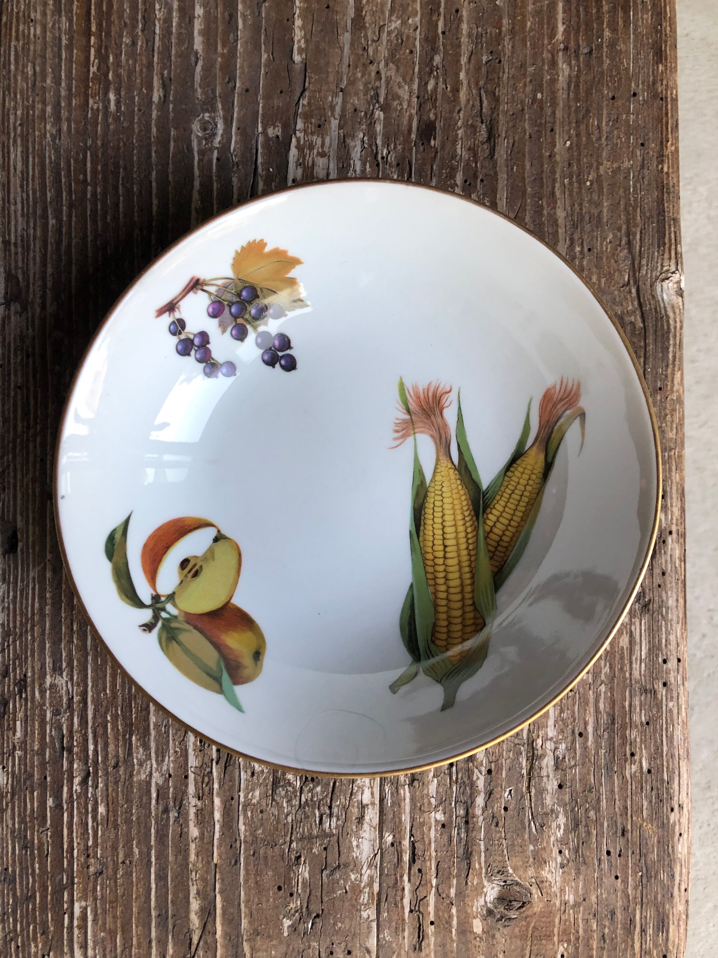 Royal english hollow plates