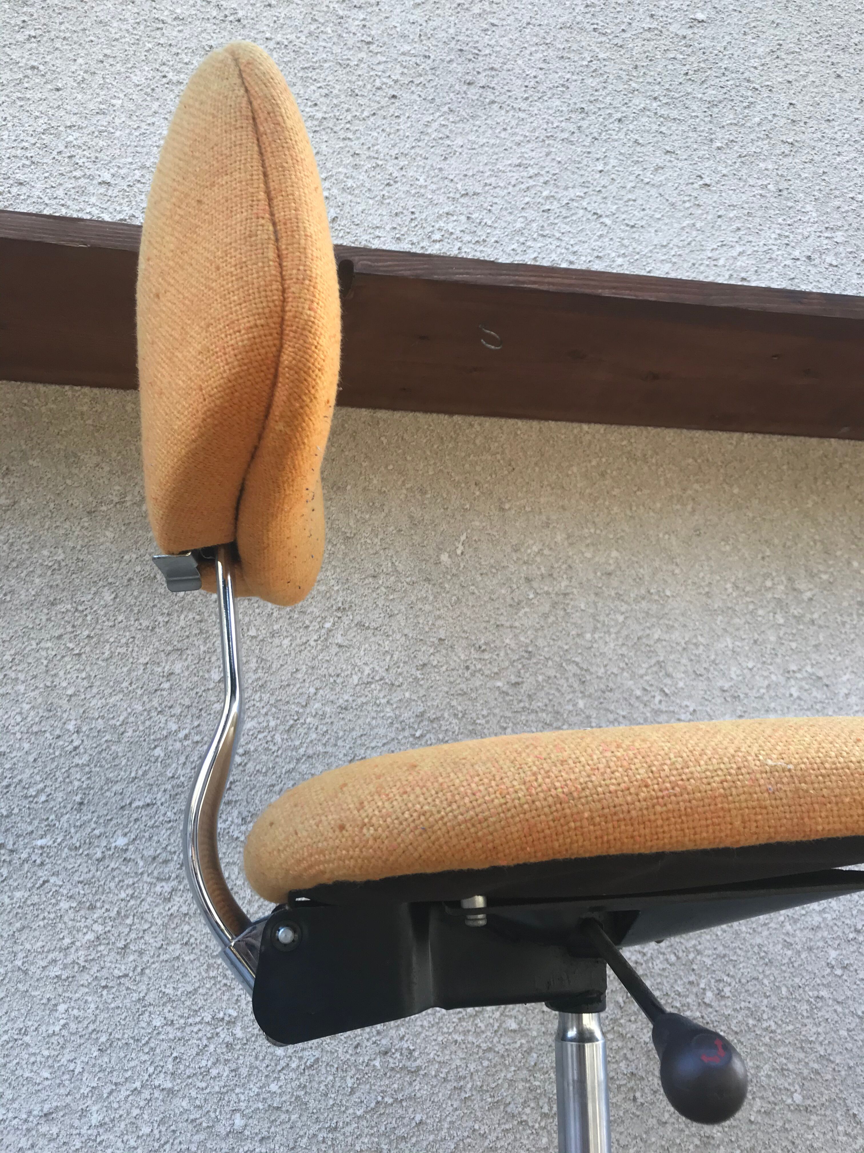 Former strafor adjustable metal chrome office chair - yellow fabric seat