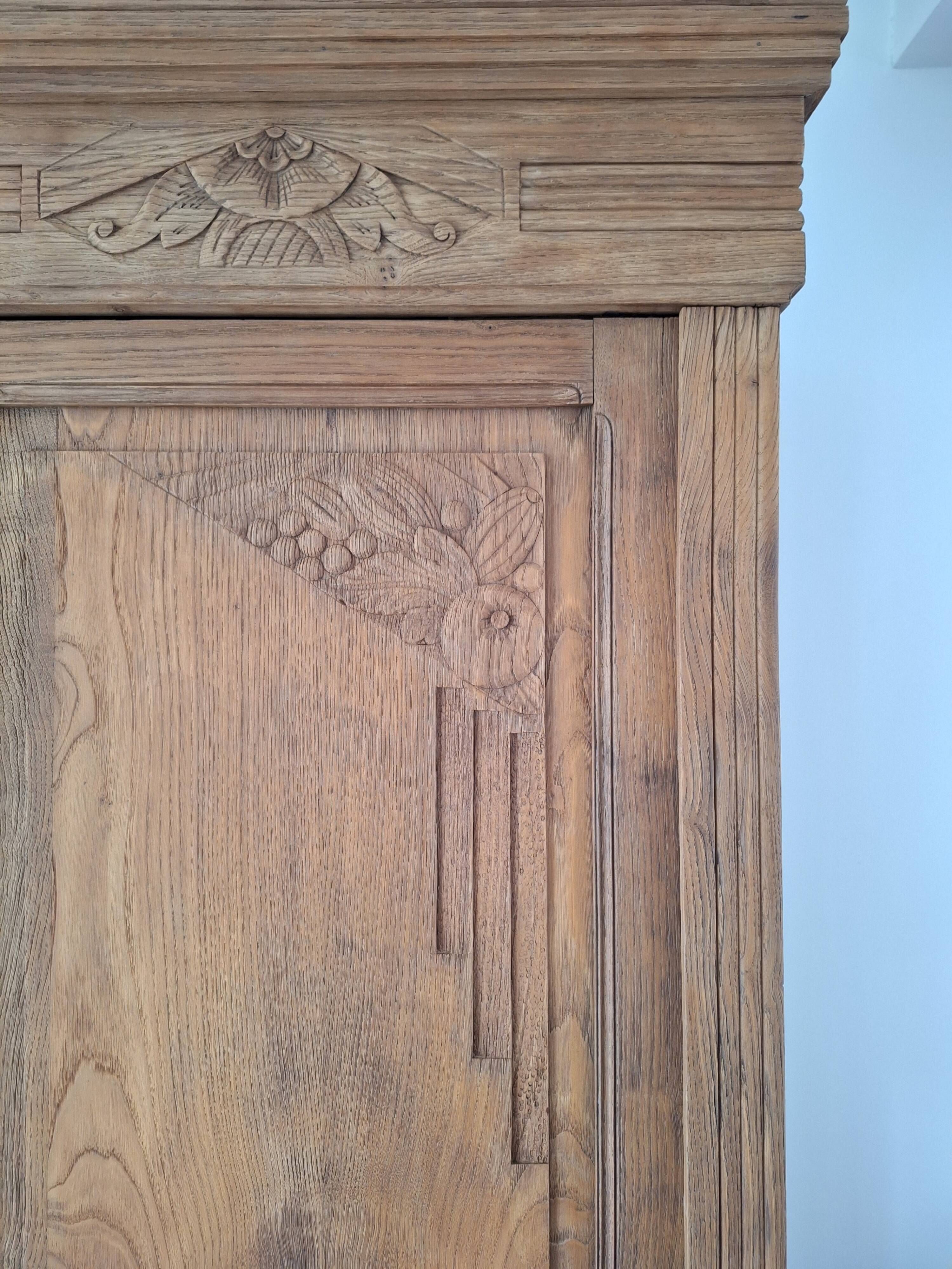 Wardrobe, oak linen cupboard from 1920.
