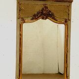 Miroir de style Louis XV en bois et stuc doré XX siècle