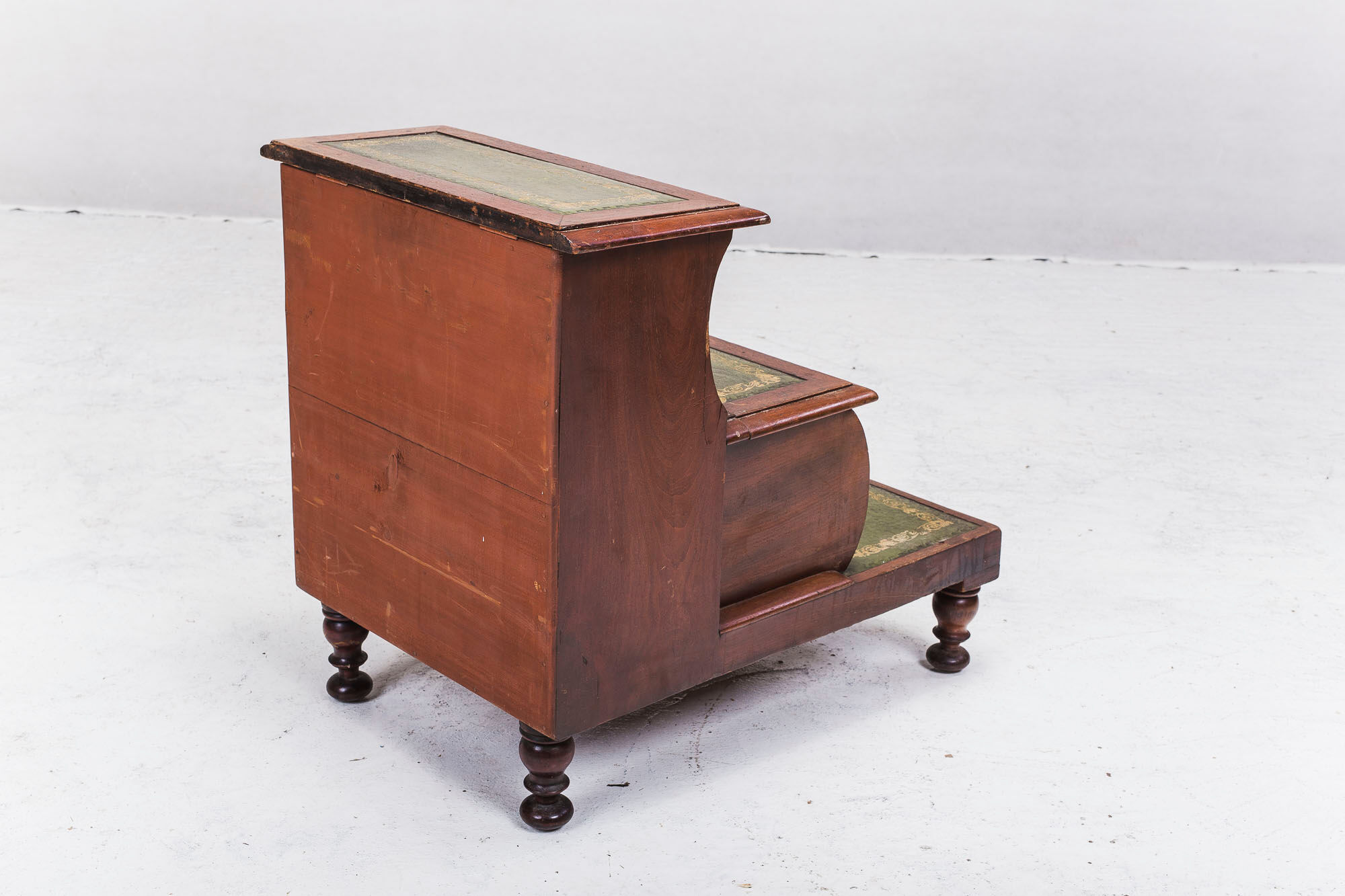 Mahogany compartmental library steps, 1930s