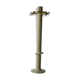 Space age coat hanger by Giancarlo Piretti for Castelli 1970