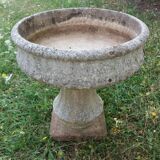Grandon Fres free-standing basin planter
