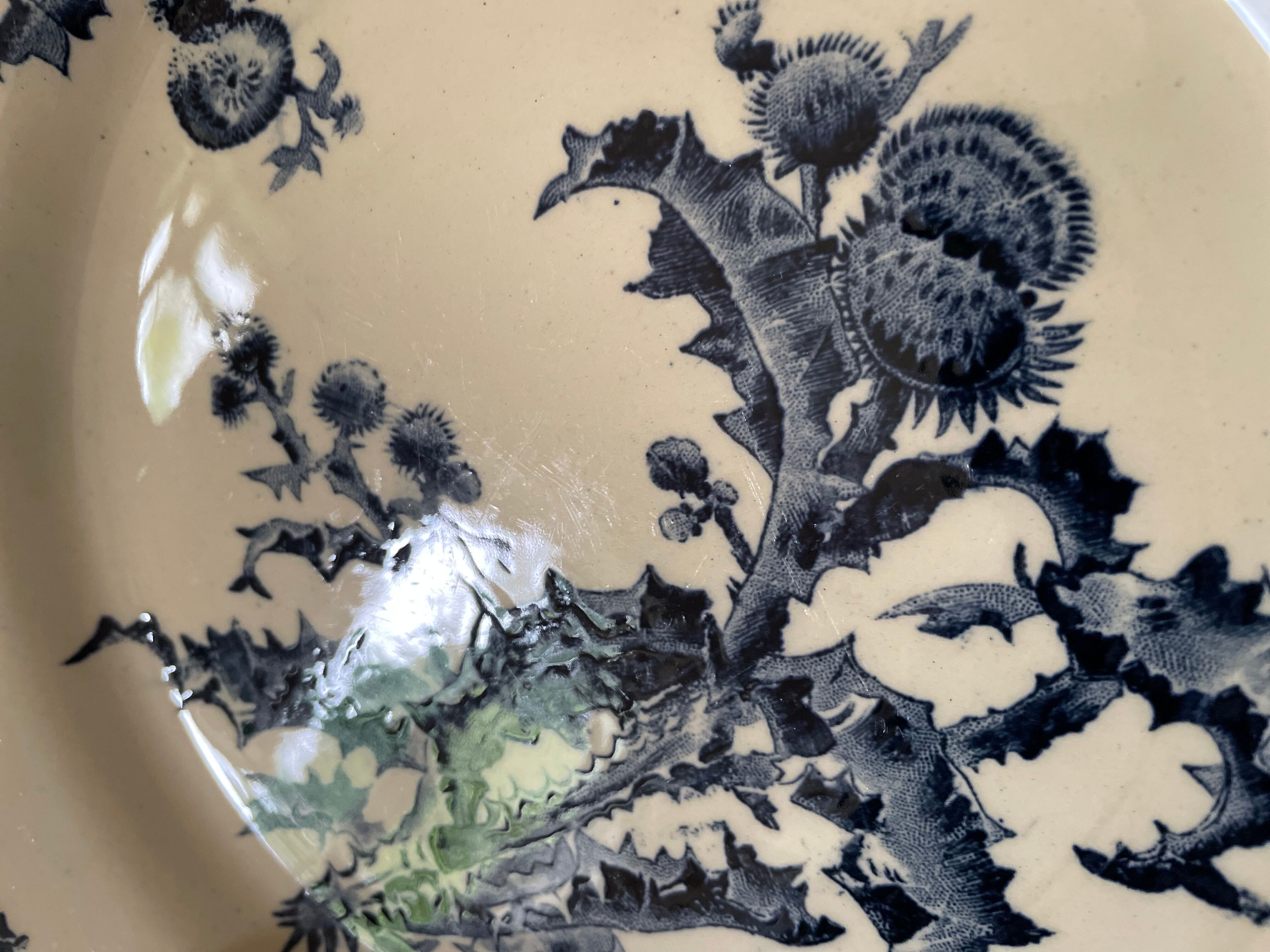 Flat plates Gien thistles