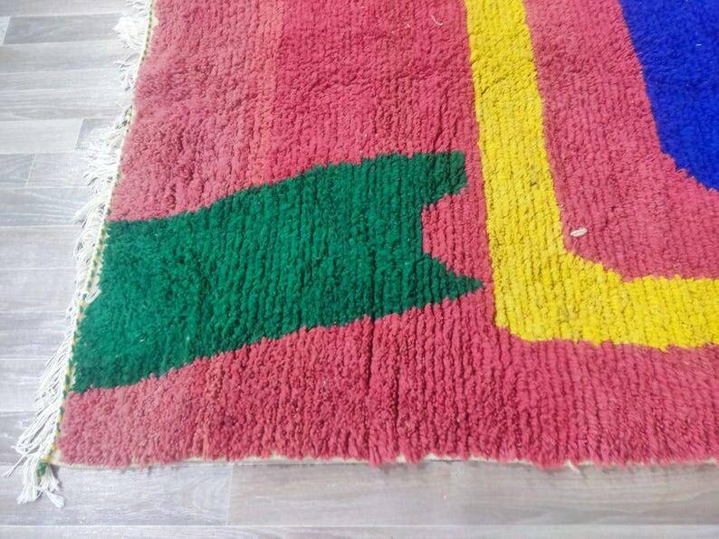 Traditional natural wool rug 250cm x 150cm