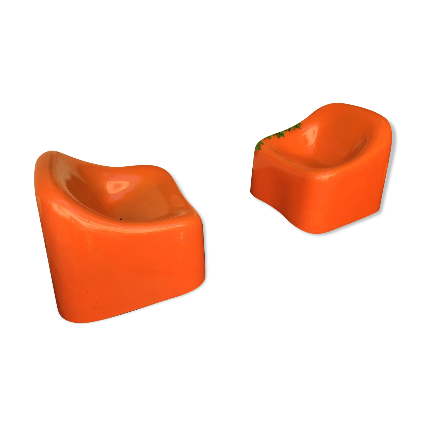 Paire de deux fauteuils Space age orange fibre de verre