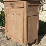 Confiturier en bois naturel, ferronneries en fer forgé