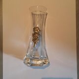 Vase patterned Tin