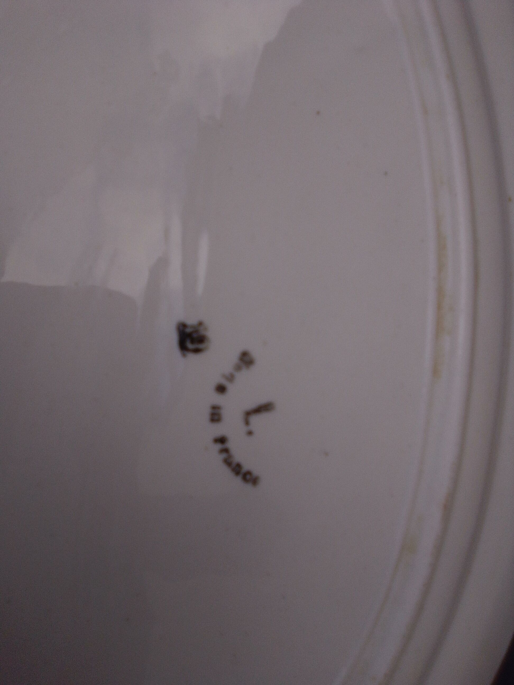 Flat oval red flower L 27 cm