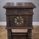 Meuble d’appoint / chevet Breton ancien en chene sculpté / XIXeme