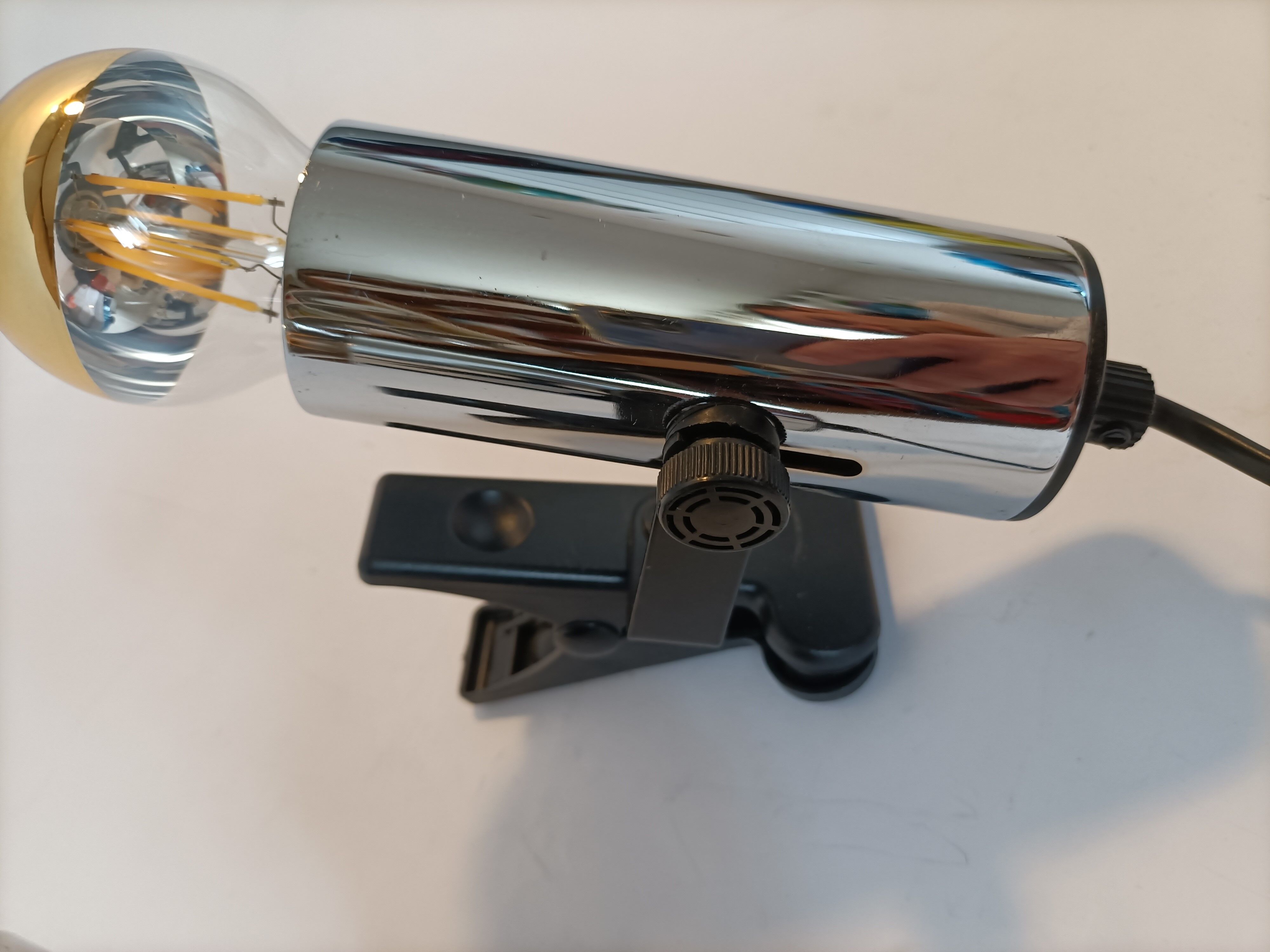 Pair of Targetti clamp spotlights in chrome metal 1970