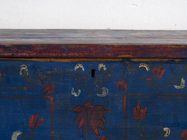 Antique navy blue trunk with floral details (c.1920) #94
