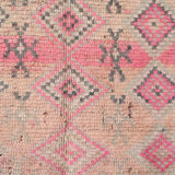 Moroccan Carpet Old Pink 170 x 300 cm