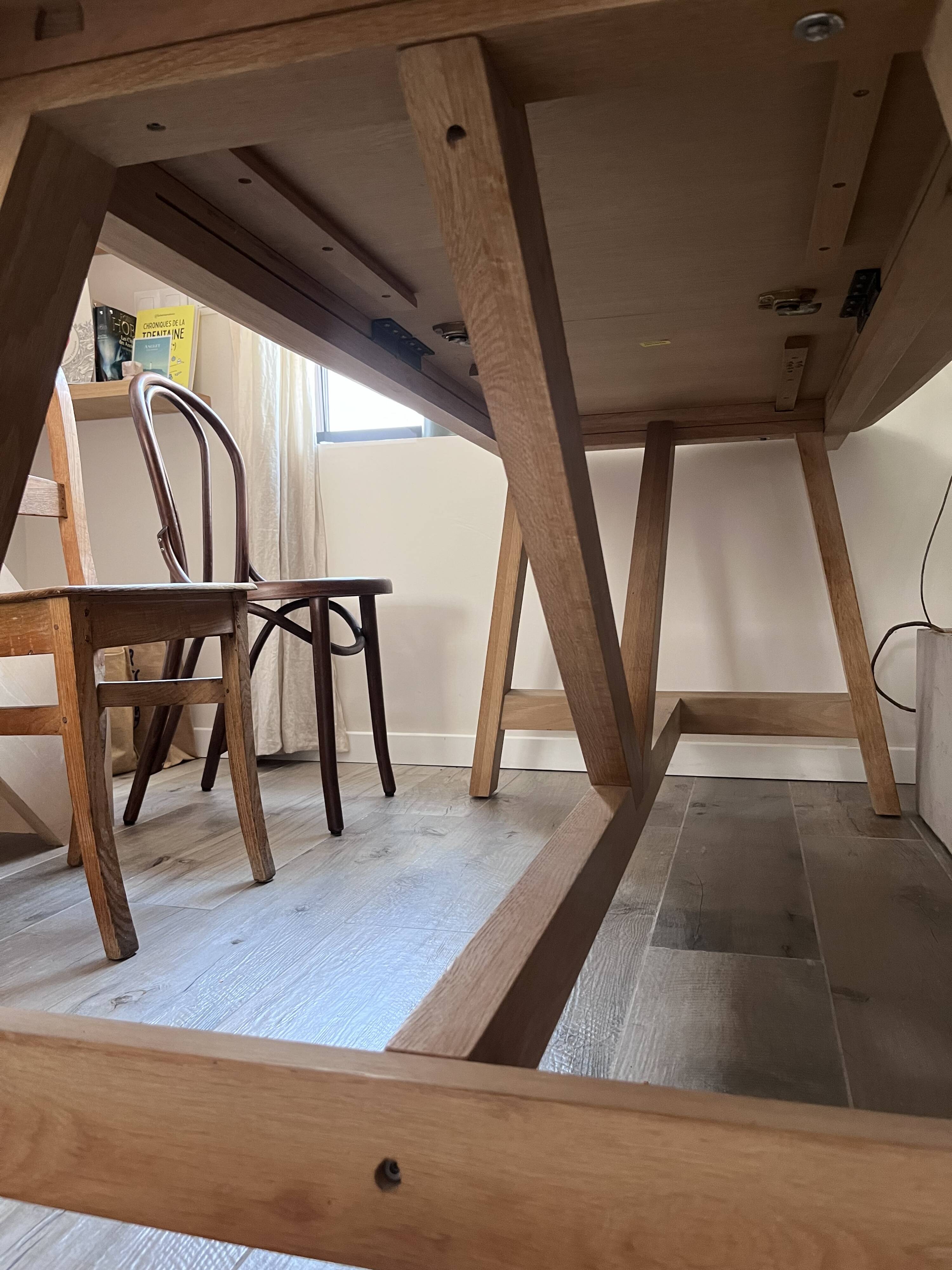 Solid wood dining table AMPM x Gallina